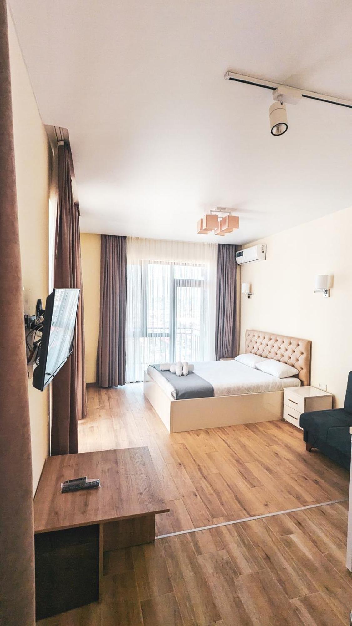 Gg Aparthotel Batumi Exterior photo